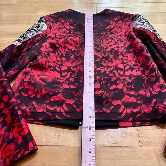 CLOVER CANYON Rose Matador neoprene cropped zipper closure bomber red jacket, XS - Picture 7 of 8